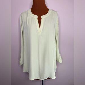 NWT Cato Winter Pear Green V Neck Blouse Size Large